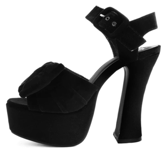 TUK Footwear Womens Black Velvet Bow Spice Platform Heel Size 10 - Picture 3 of 7